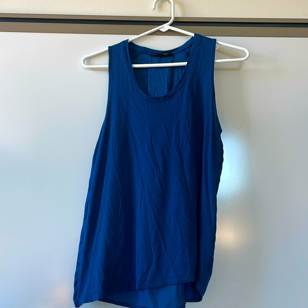 Banana Republic XS blue layering blouse